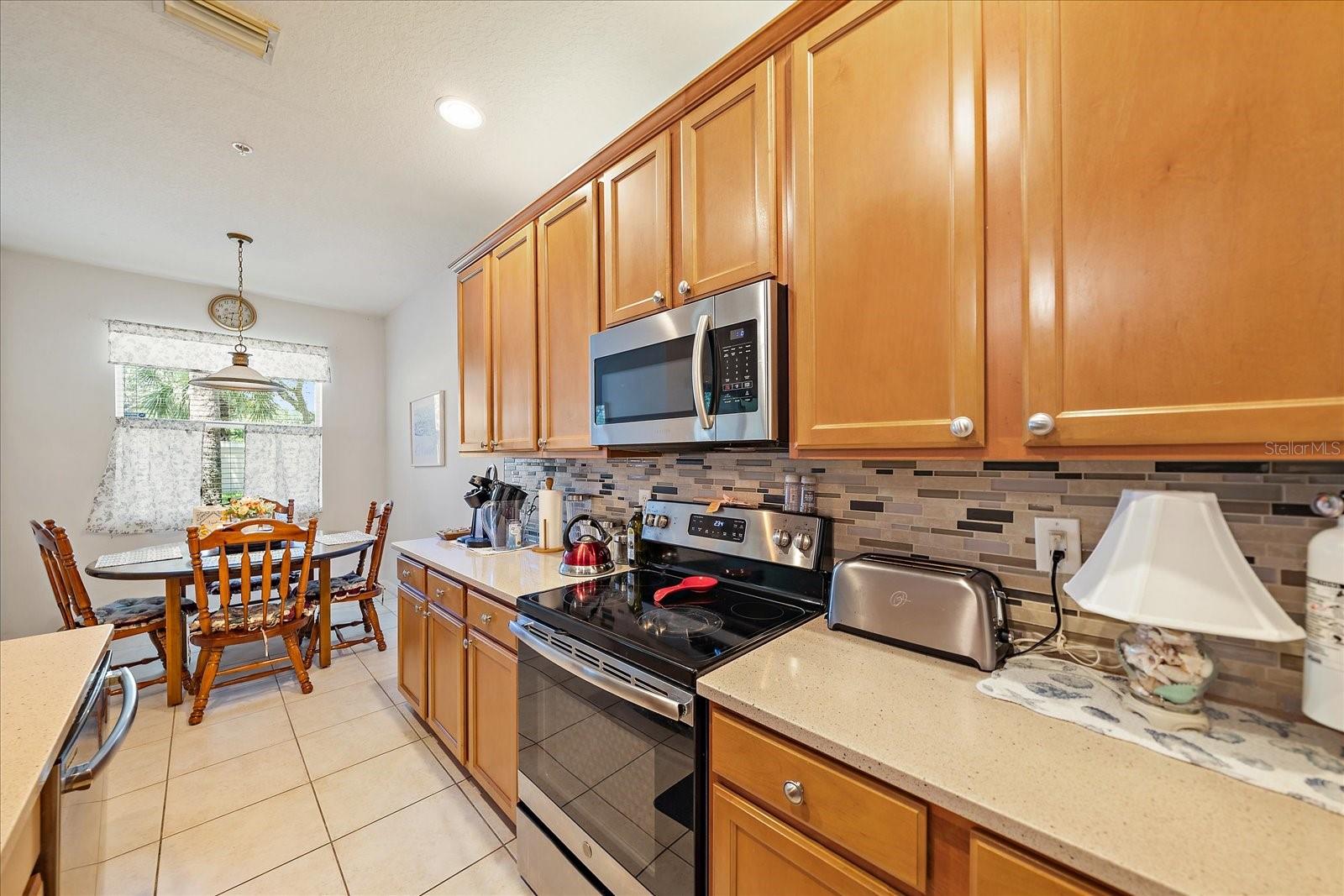 Image 8 of 26 For 3407 Parkridge Circle 20-102
