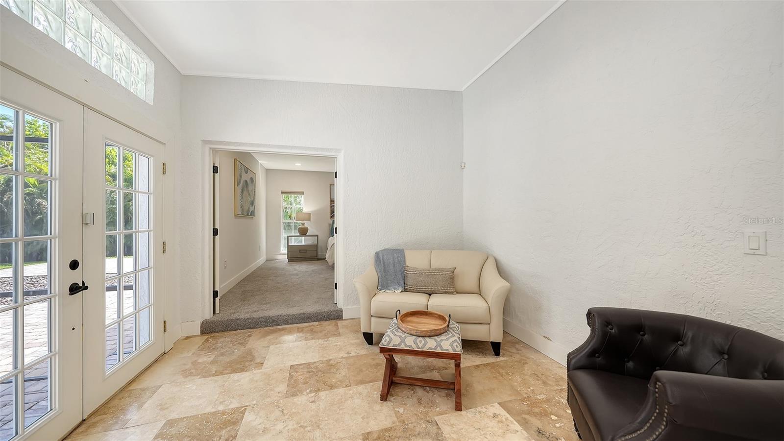 Image 18 of 41 For 3639 Beneva Oaks Boulevard