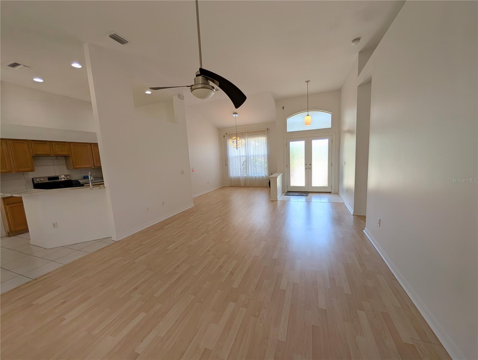 Image 4 of 21 For 5608 New Covington Drive