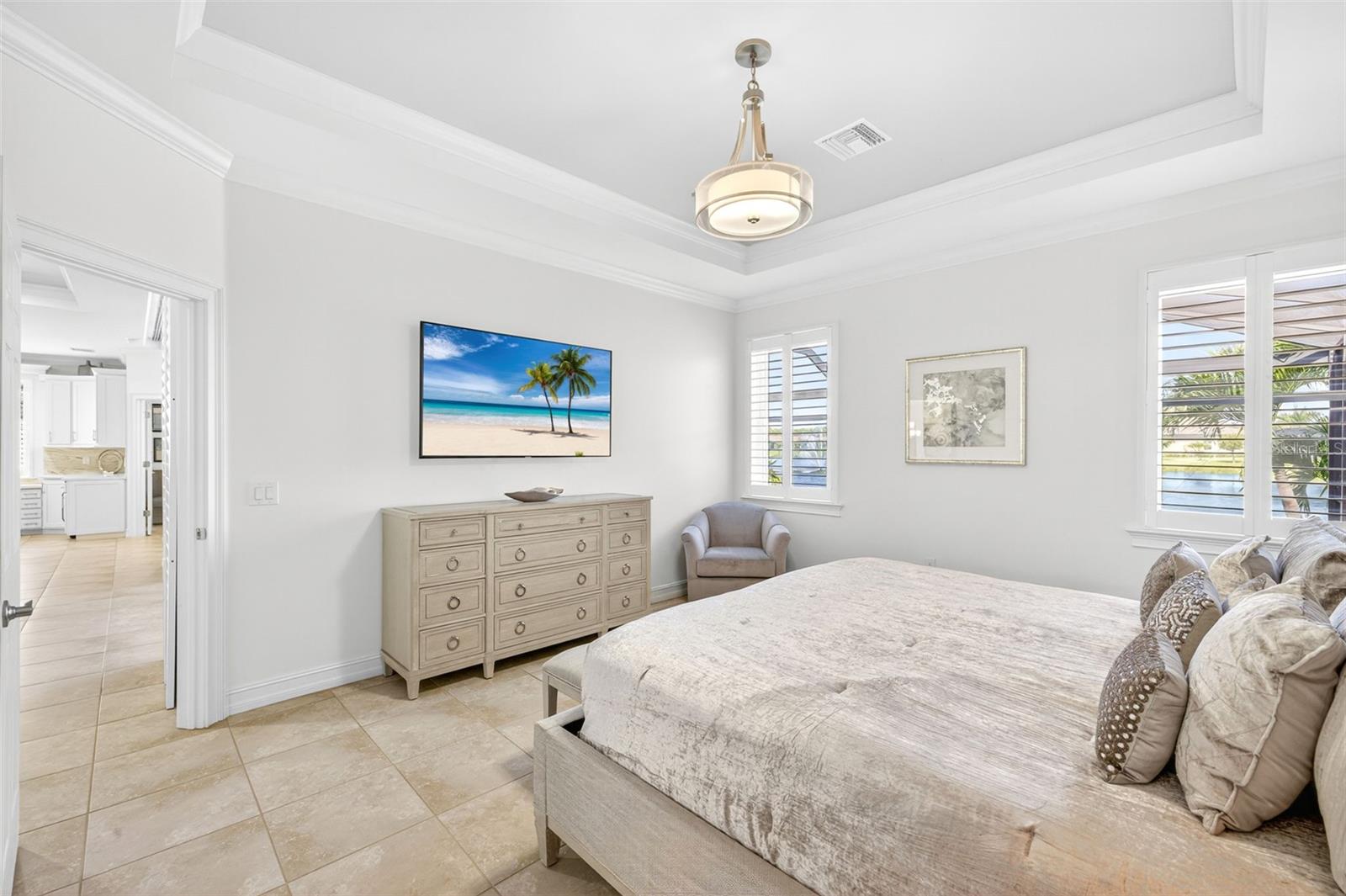 Image 18 of 47 For 3090 Amadora Circle