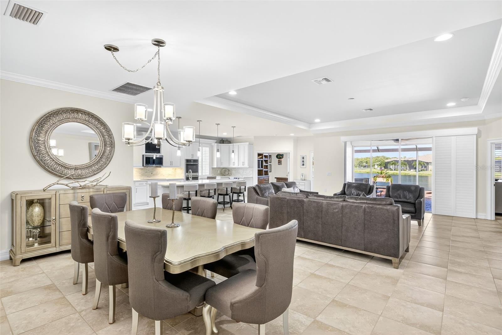 Image 8 of 47 For 3090 Amadora Circle