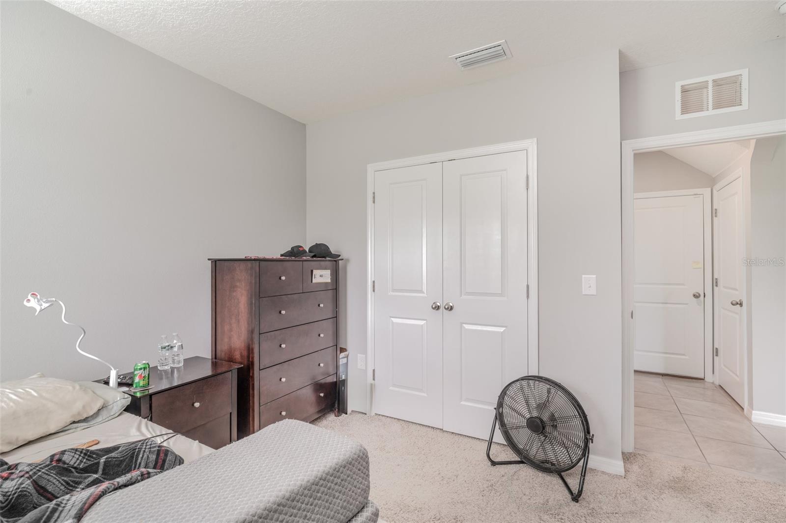 Image 12 of 27 For 2725 Greenleaf Terrace