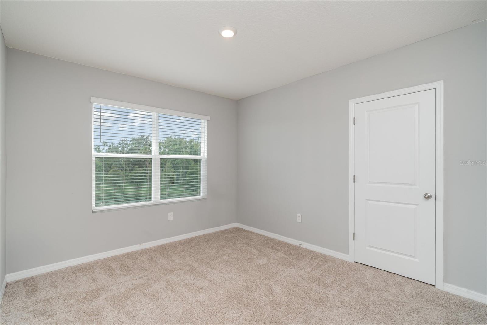 Image 15 of 27 For 2725 Greenleaf Terrace