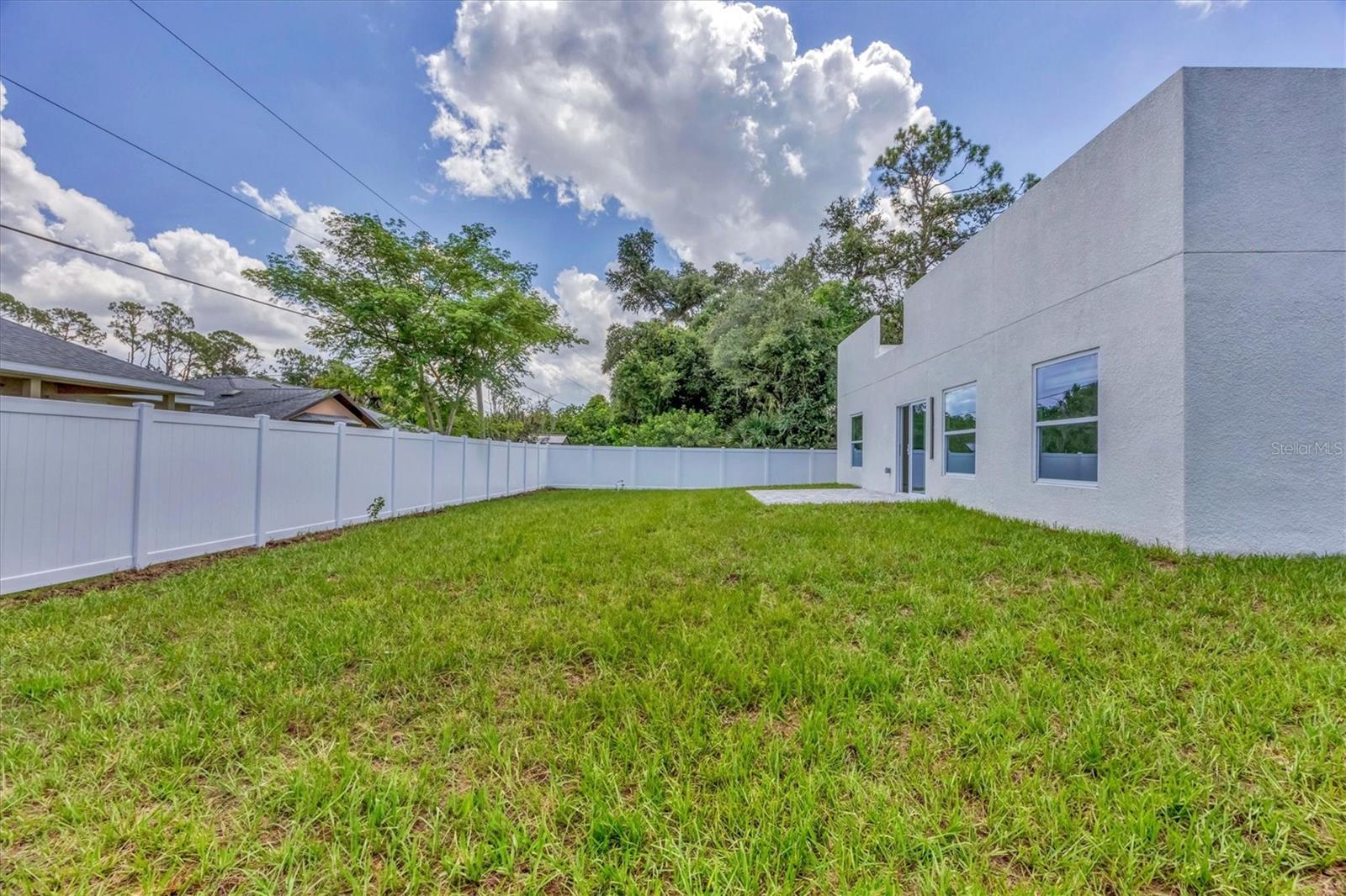 Image 19 of 40 For 13558 Ketridge Avenue
