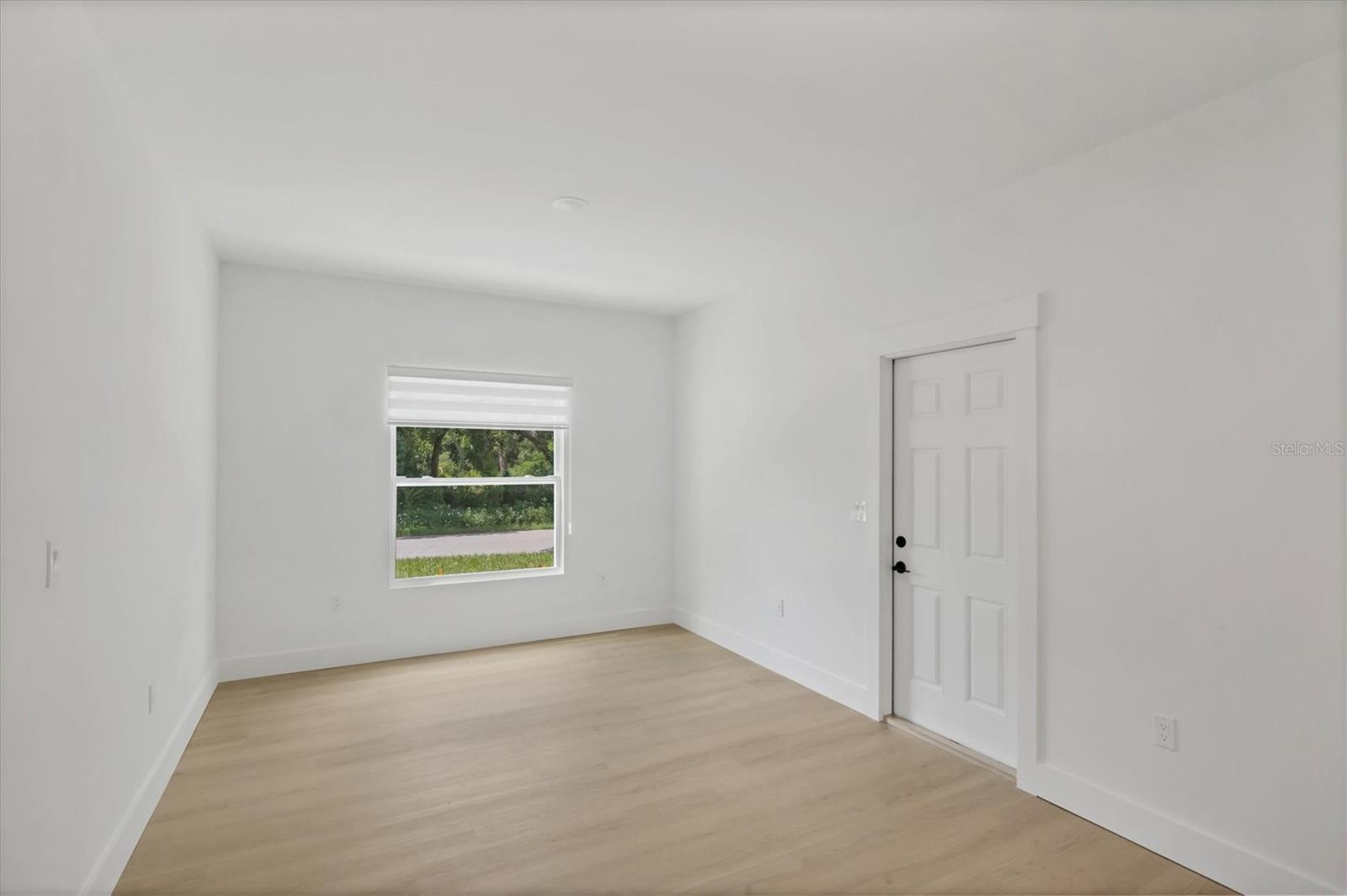 Image 38 of 40 For 13558 Ketridge Avenue
