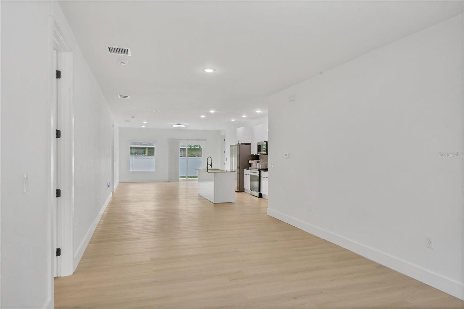Image 9 of 40 For 13558 Ketridge Avenue