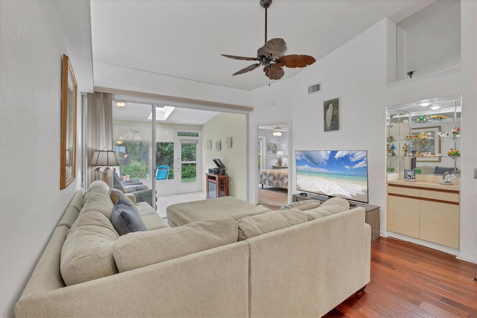 Image 14 of 44 For 5753 Casa Del Sol Boulevard 3219
