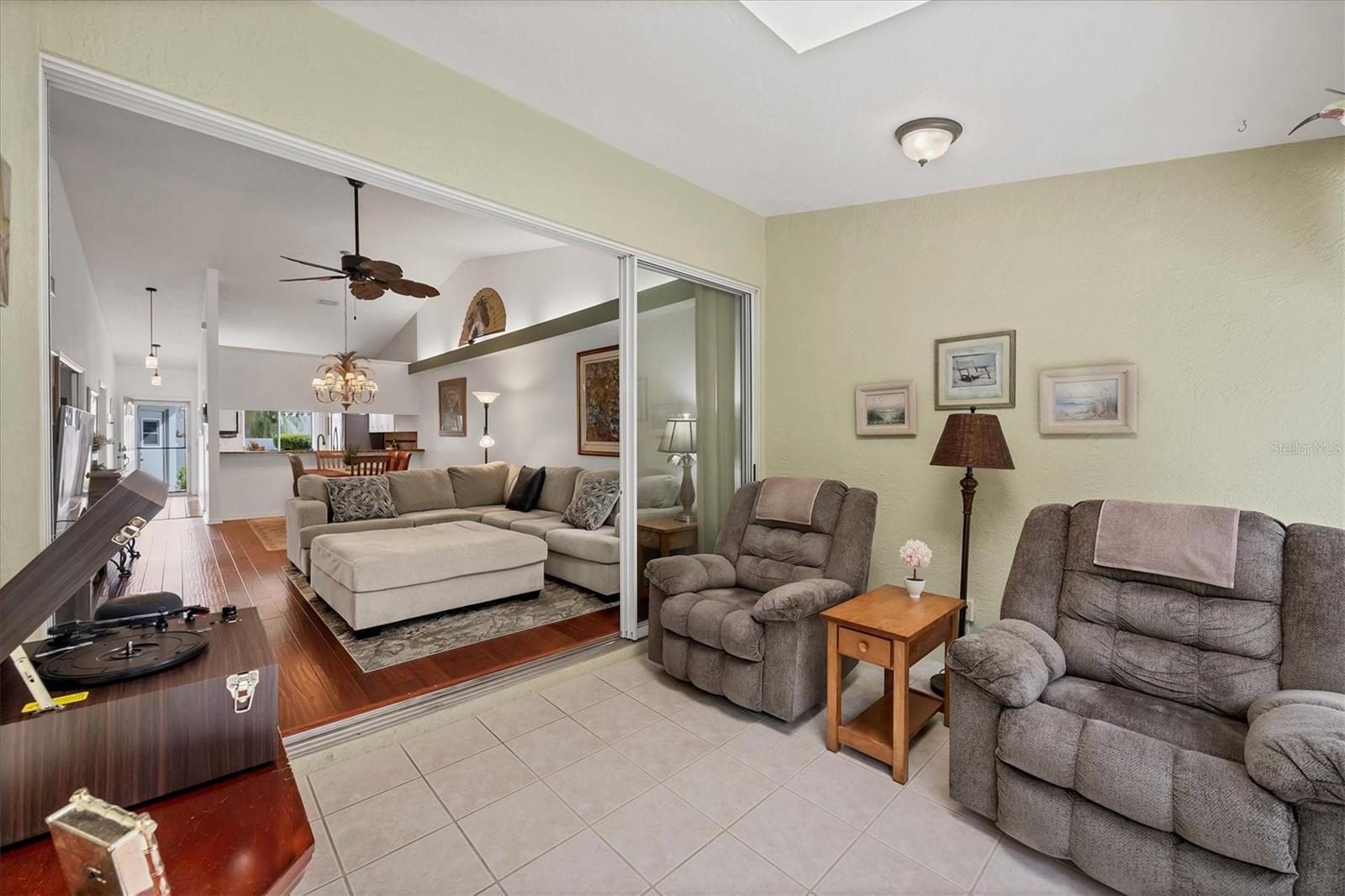Image 15 of 44 For 5753 Casa Del Sol Boulevard 3219