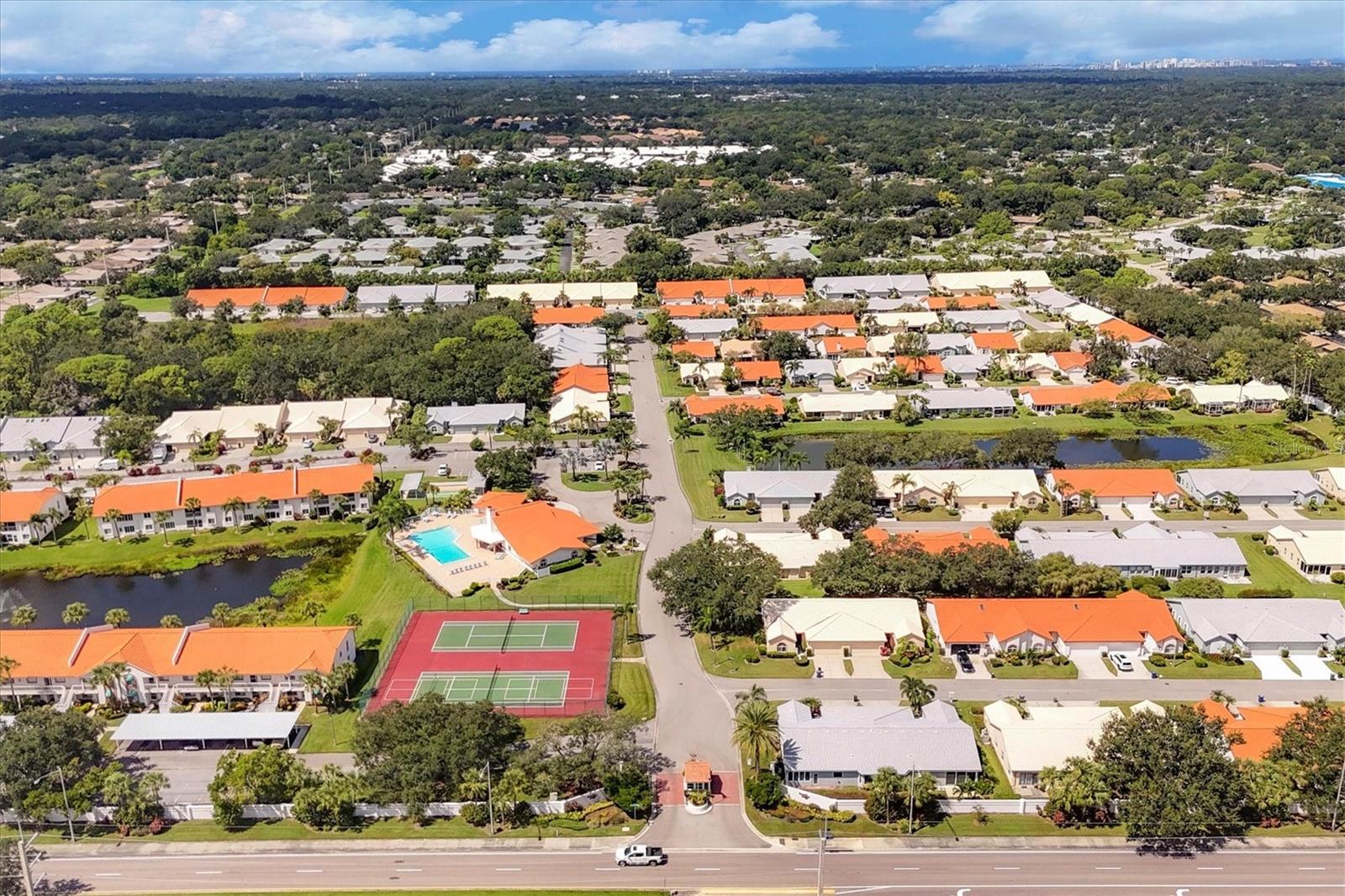 Image 29 of 44 For 5753 Casa Del Sol Boulevard 3219