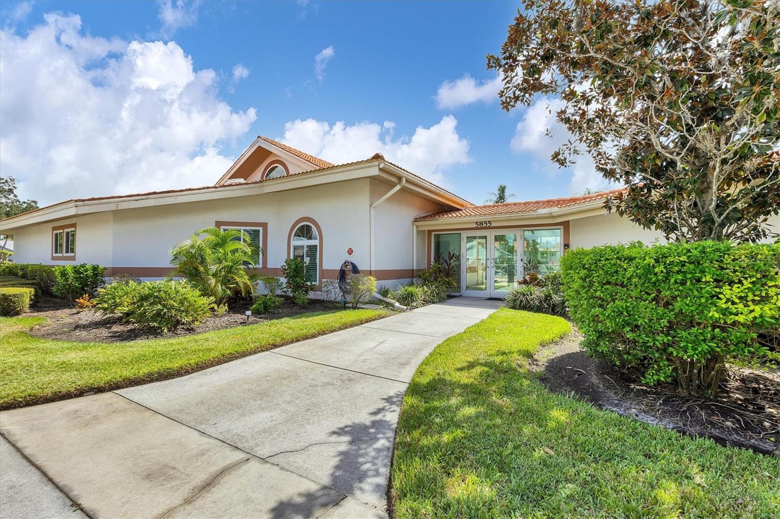 Image 30 of 44 For 5753 Casa Del Sol Boulevard 3219