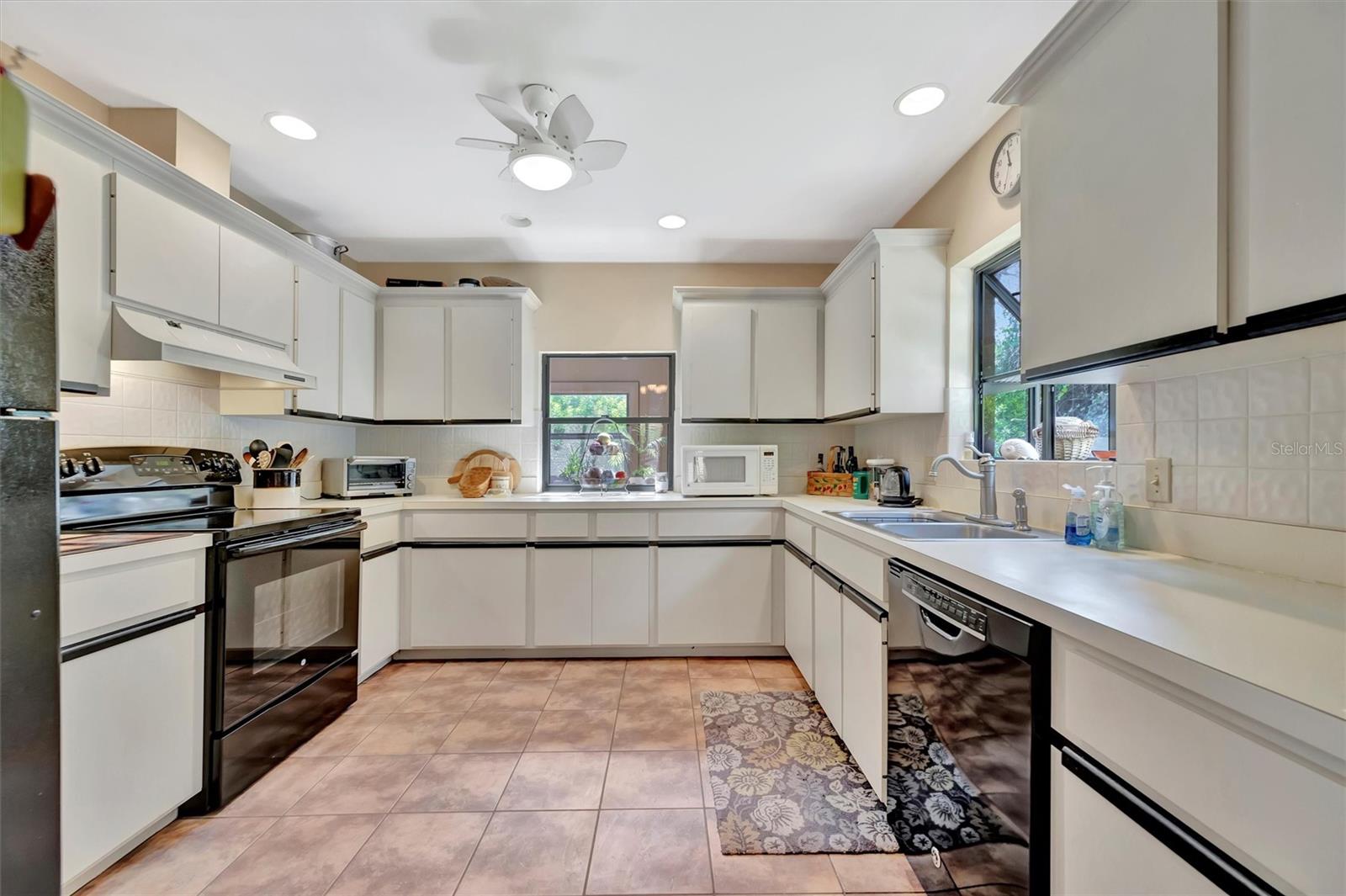 Image 18 of 45 For 7503 4th Avenue W