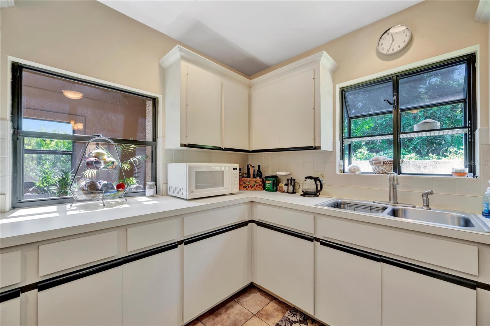 Image 20 of 45 For 7503 4th Avenue W