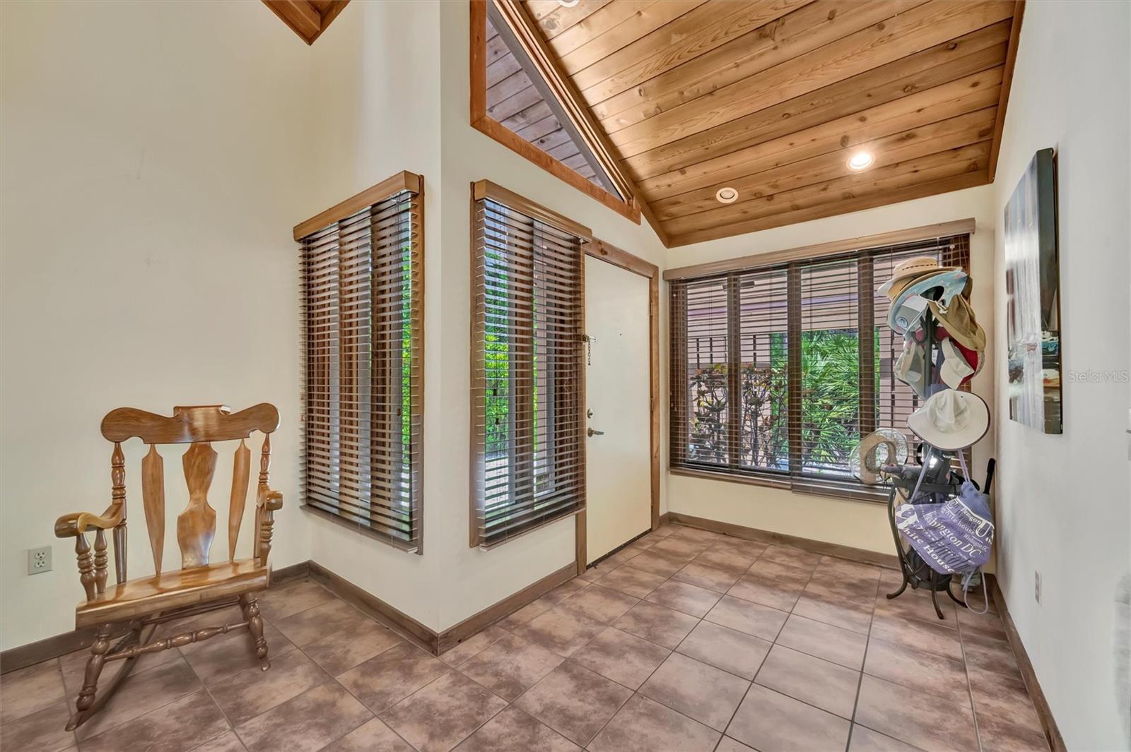 Image 5 of 45 For 7503 4th Avenue W