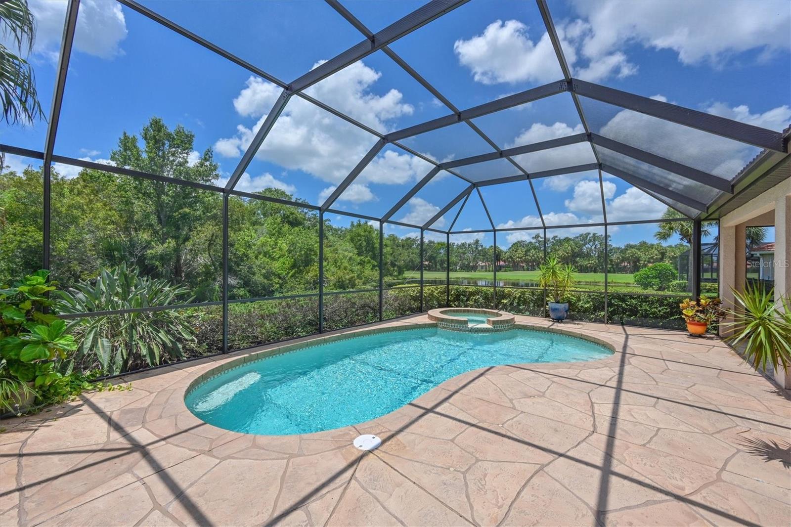 Image 5 of 62 For 604 Misty Pond Court