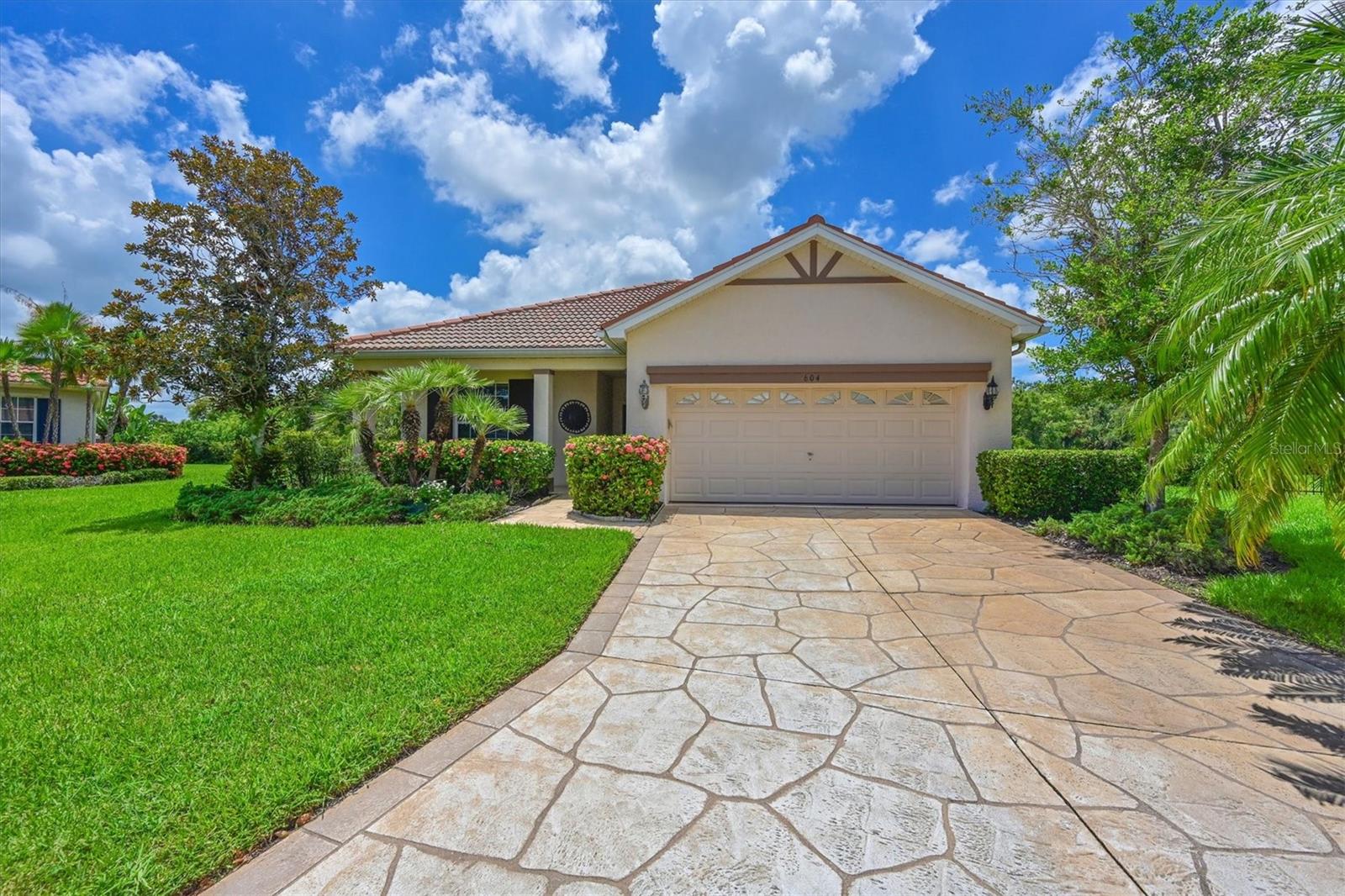 Image 8 of 62 For 604 Misty Pond Court