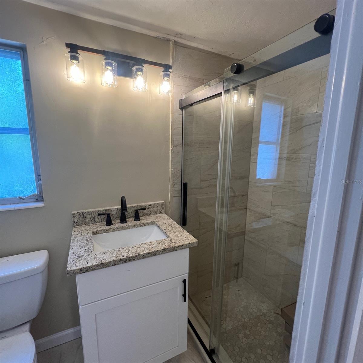 Image 6 of 8 For 7456 Cass Circle