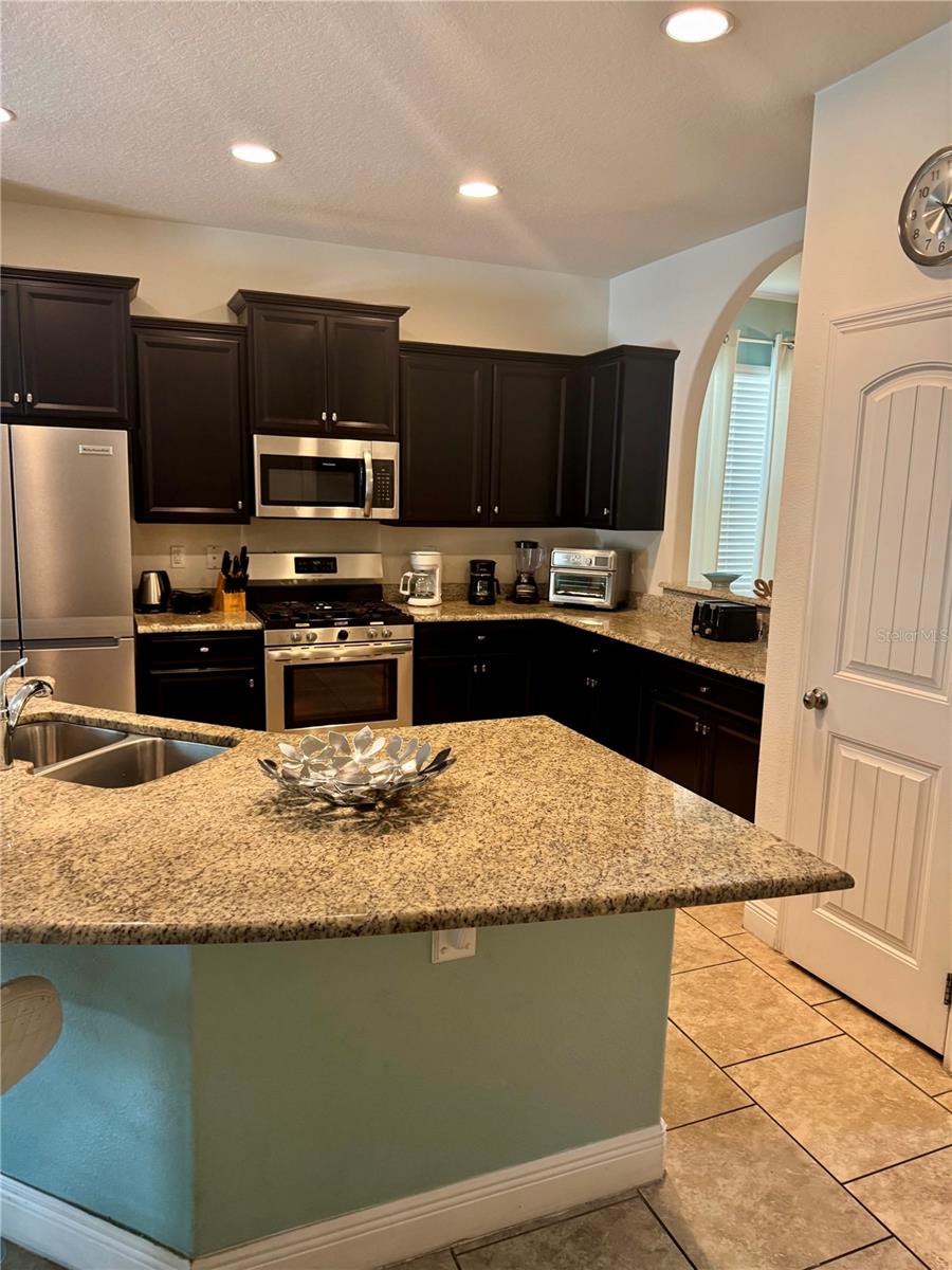 Image 7 of 46 For 5243 Wildwood Way