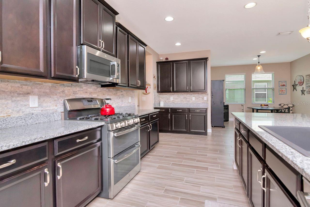 Image 13 of 88 For 772 Rosemary Circle