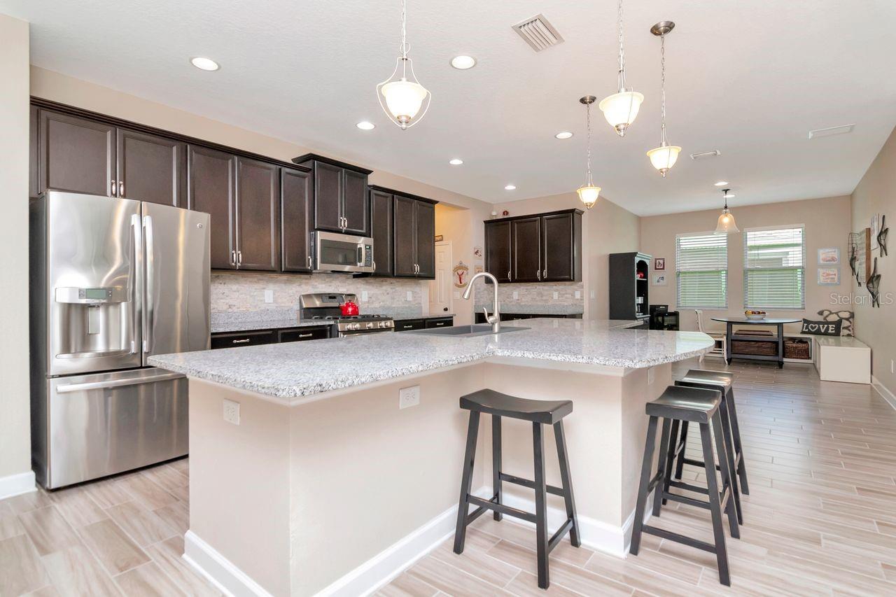 Image 15 of 88 For 772 Rosemary Circle