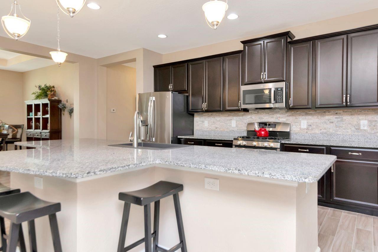 Image 17 of 88 For 772 Rosemary Circle
