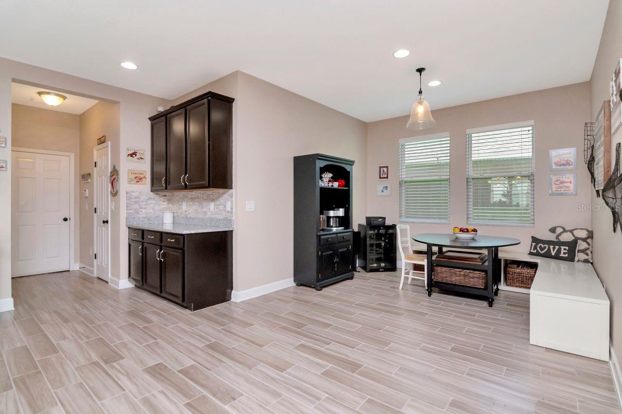 Image 18 of 88 For 772 Rosemary Circle