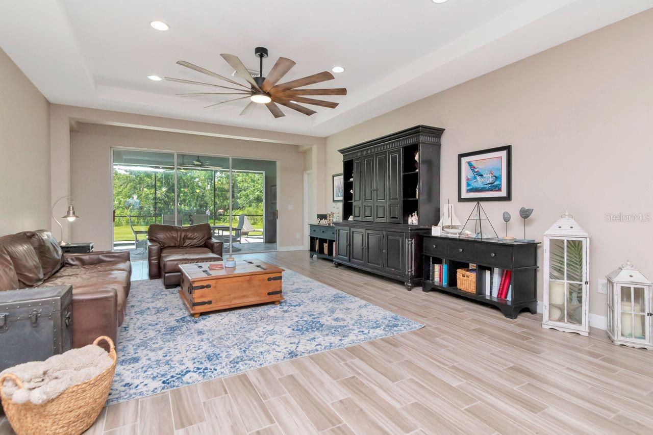 Image 38 of 88 For 772 Rosemary Circle