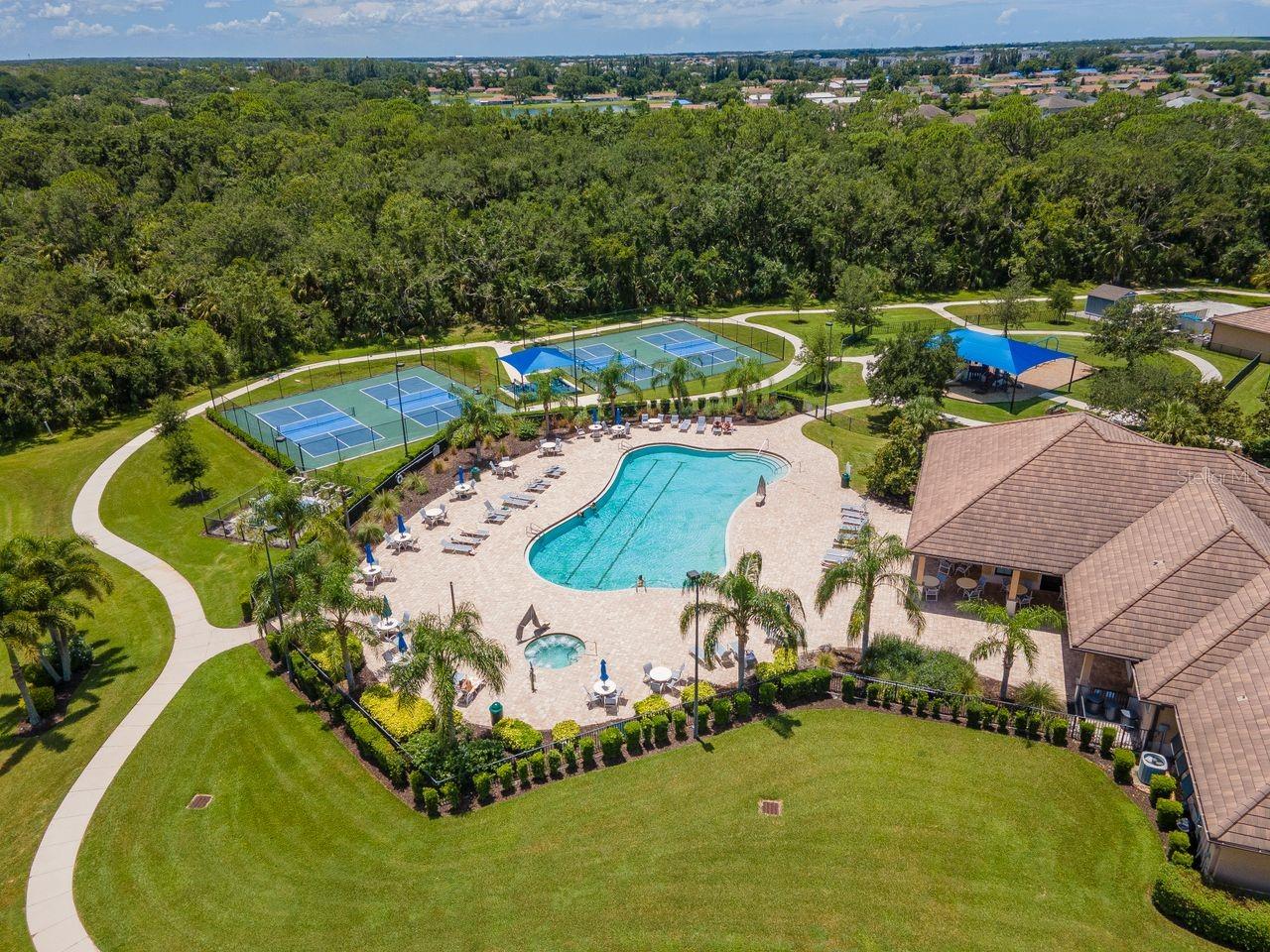 Image 71 of 88 For 772 Rosemary Circle