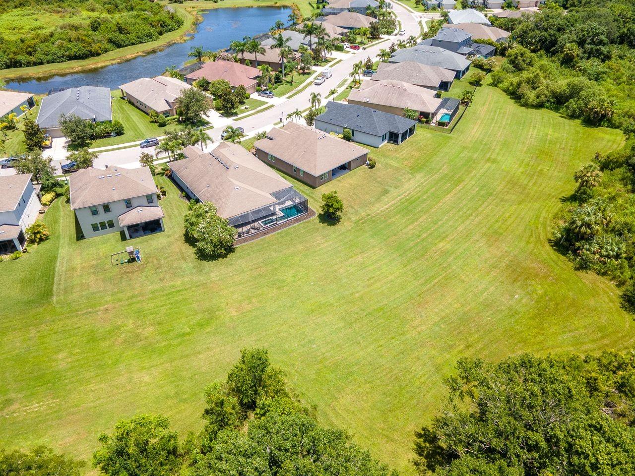 Image 9 of 88 For 772 Rosemary Circle