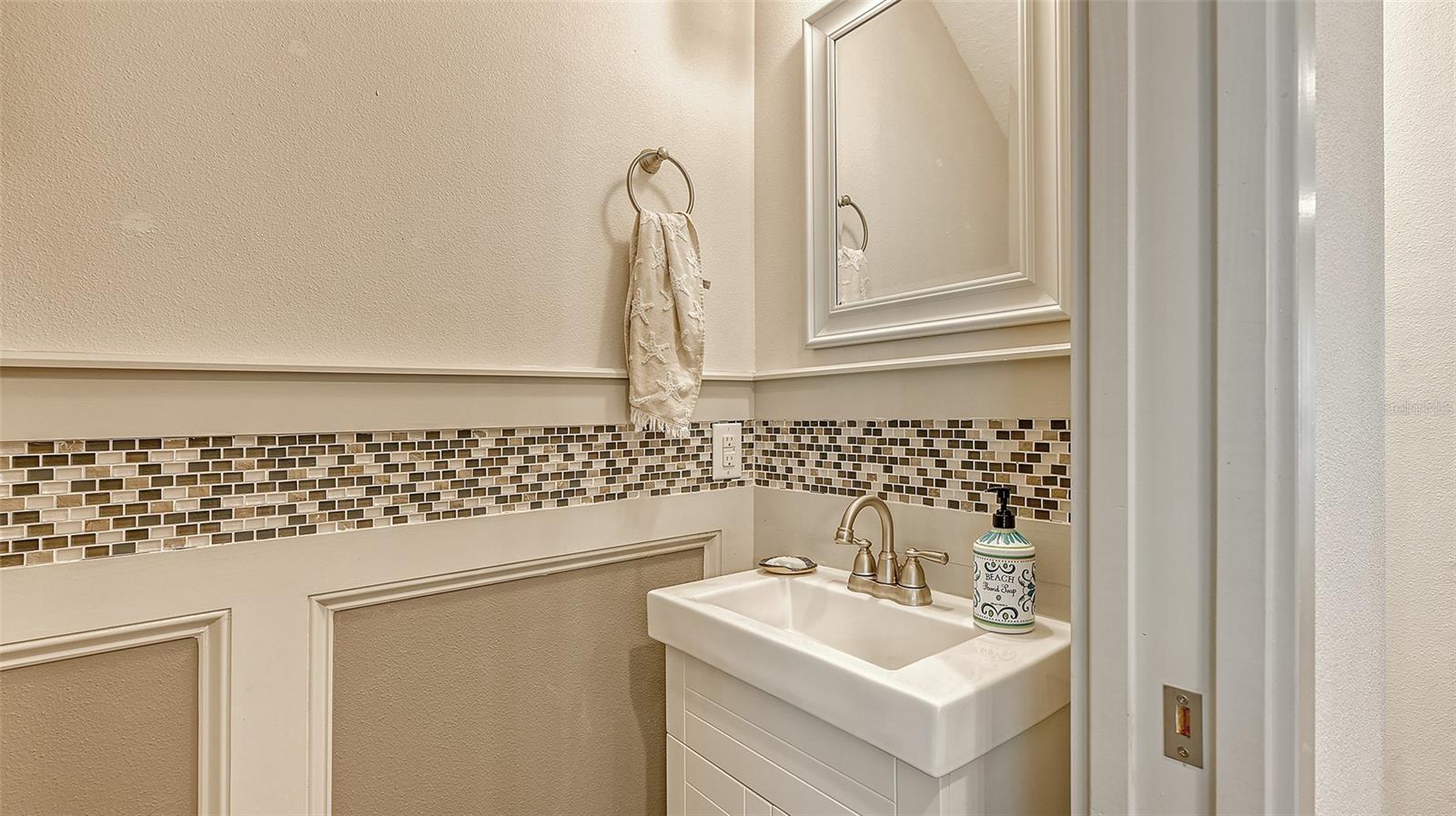 Image 10 of 42 For 86 Arbor Oaks Drive