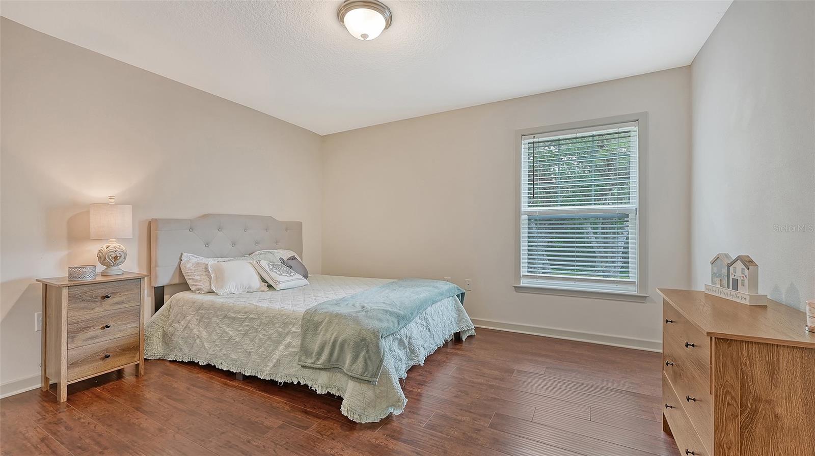 Image 32 of 42 For 86 Arbor Oaks Drive
