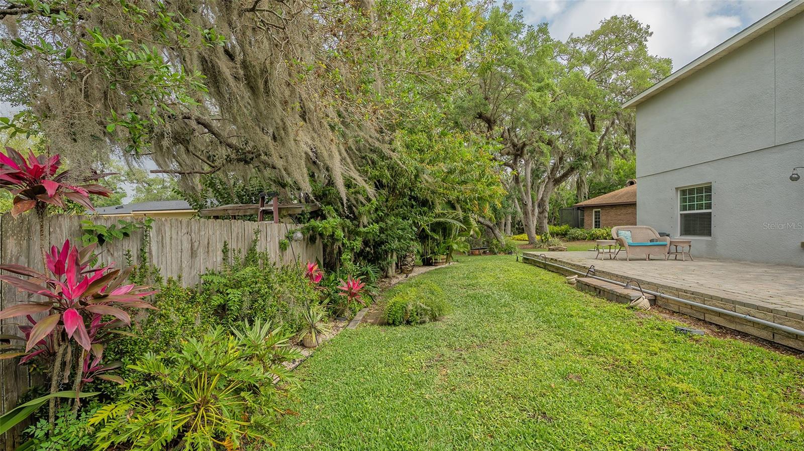 Image 37 of 42 For 86 Arbor Oaks Drive