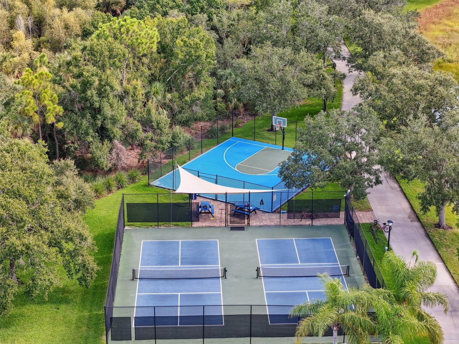 Image 34 of 41 For 8846 Estepona Court
