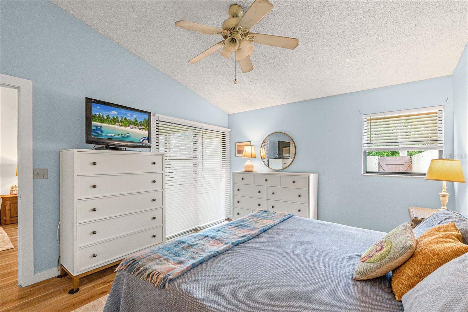 Image 12 of 26 For 4308 Park Lake Terrace S 7