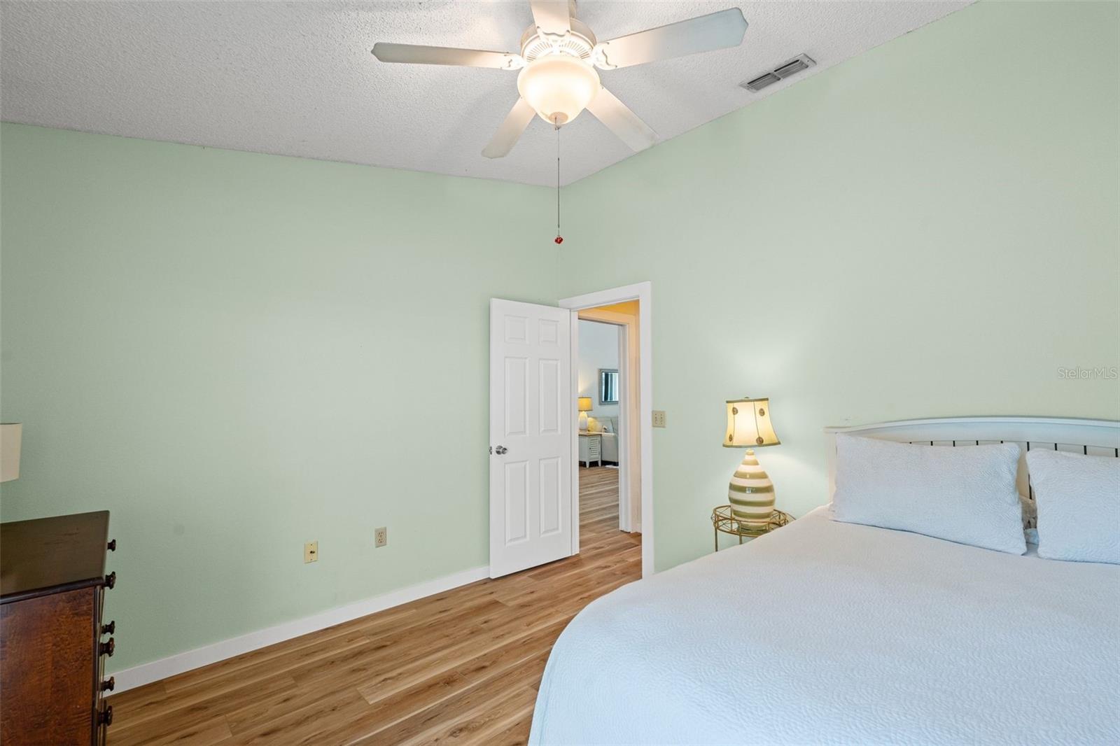 Image 14 of 26 For 4308 Park Lake Terrace S 7
