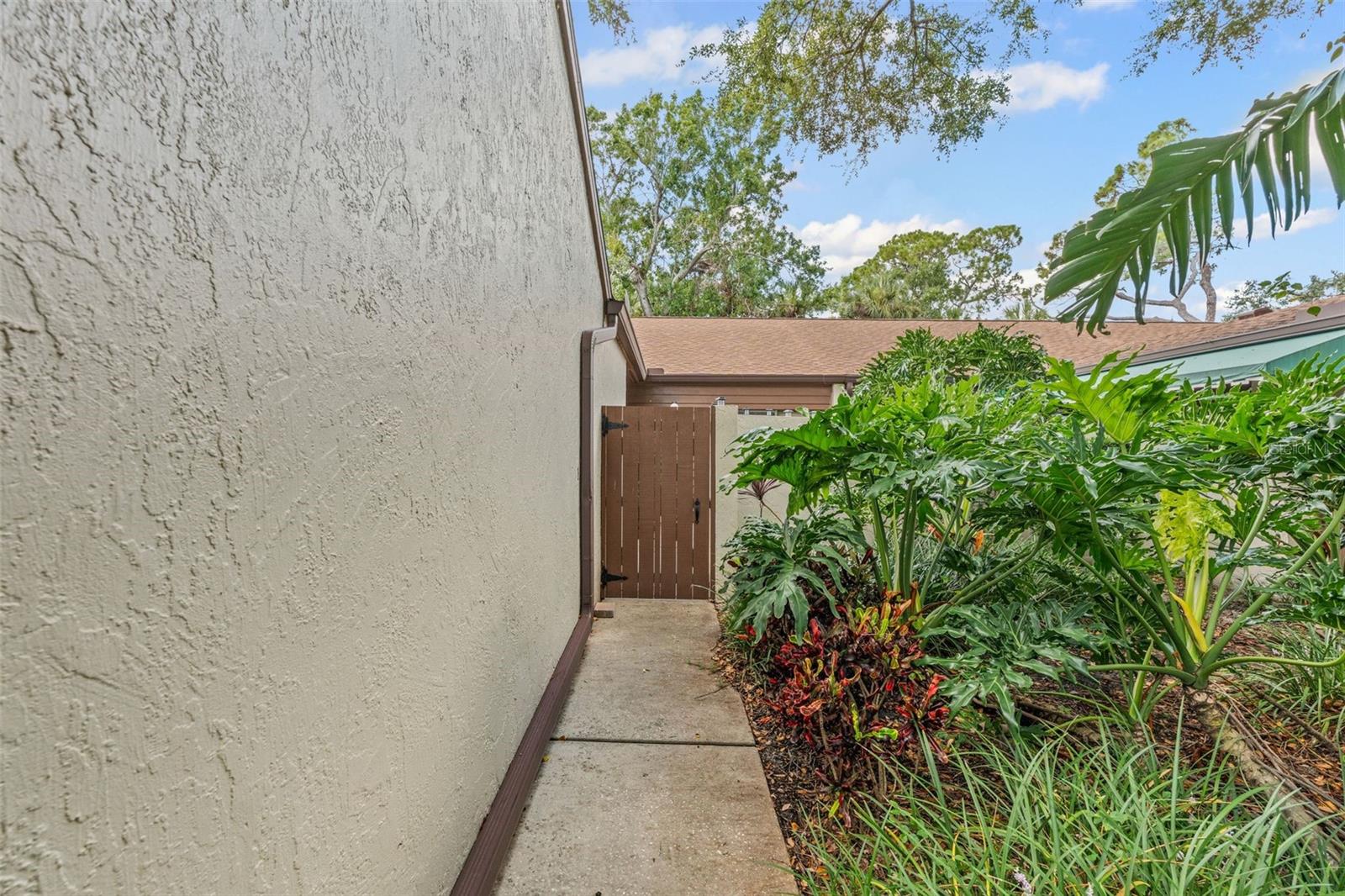 Image 3 of 26 For 4308 Park Lake Terrace S 7