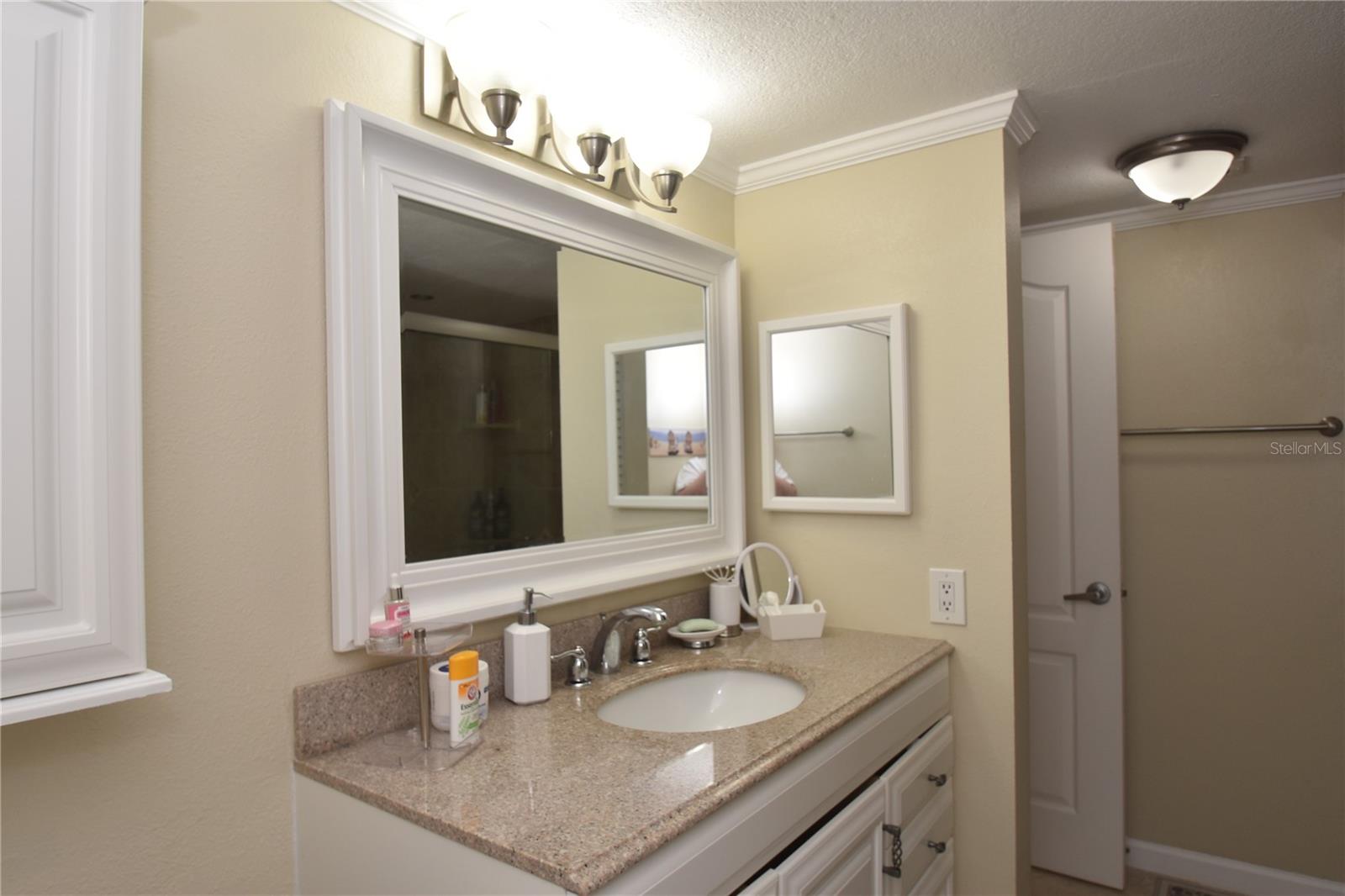 Image 9 of 22 For 3700 Osprey Avenue 315