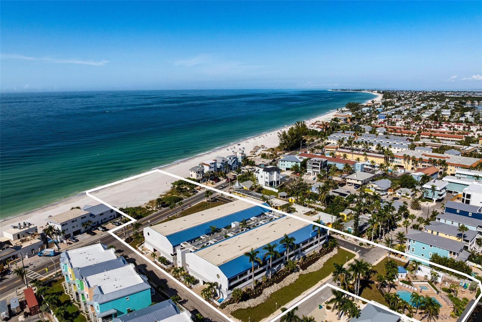 Image 14 of 69 For 1007 Gulf Drive N 208