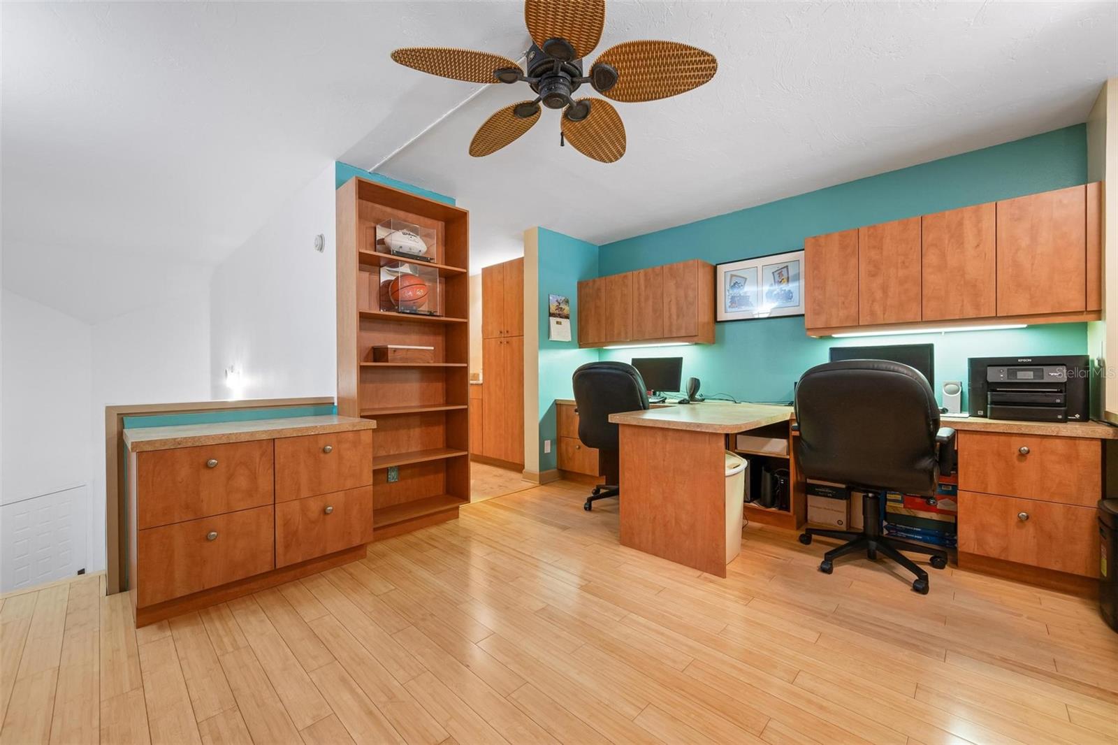 Image 28 of 69 For 1007 Gulf Drive N 208