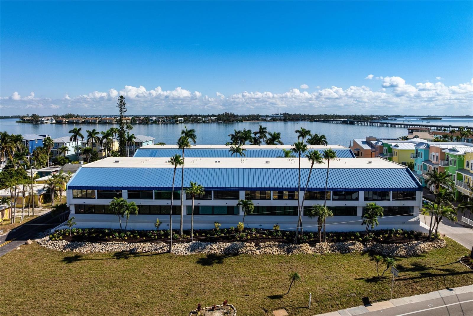 Image 45 of 69 For 1007 Gulf Drive N 208