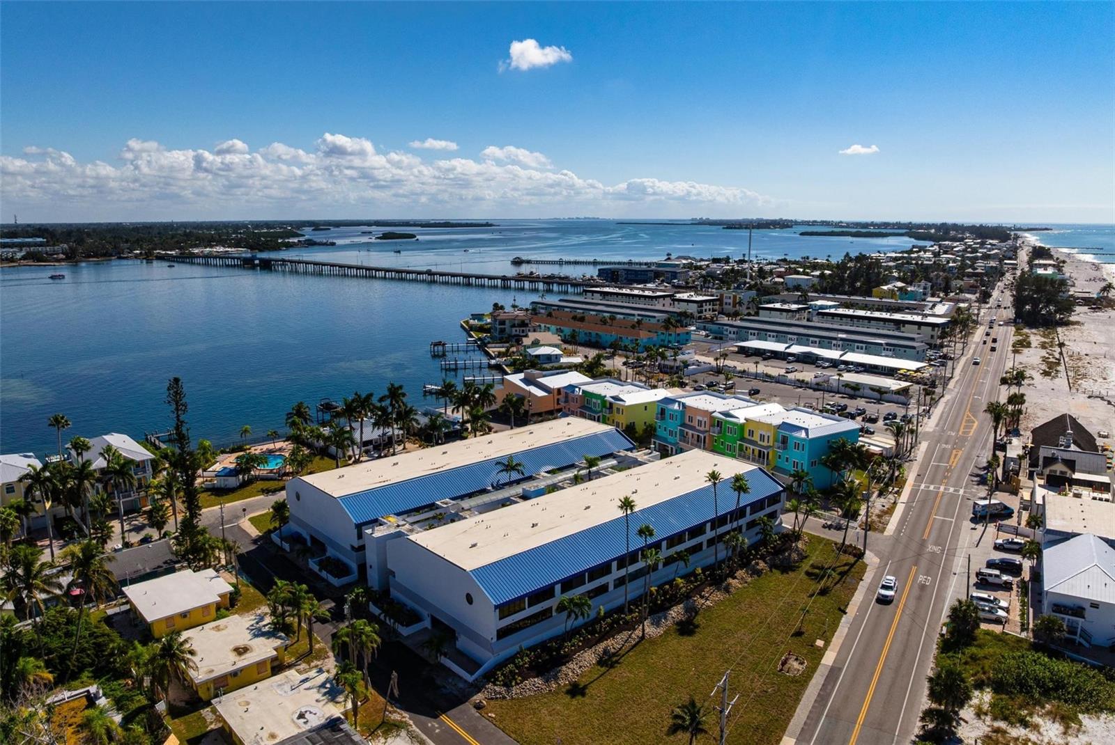 Image 55 of 69 For 1007 Gulf Drive N 208