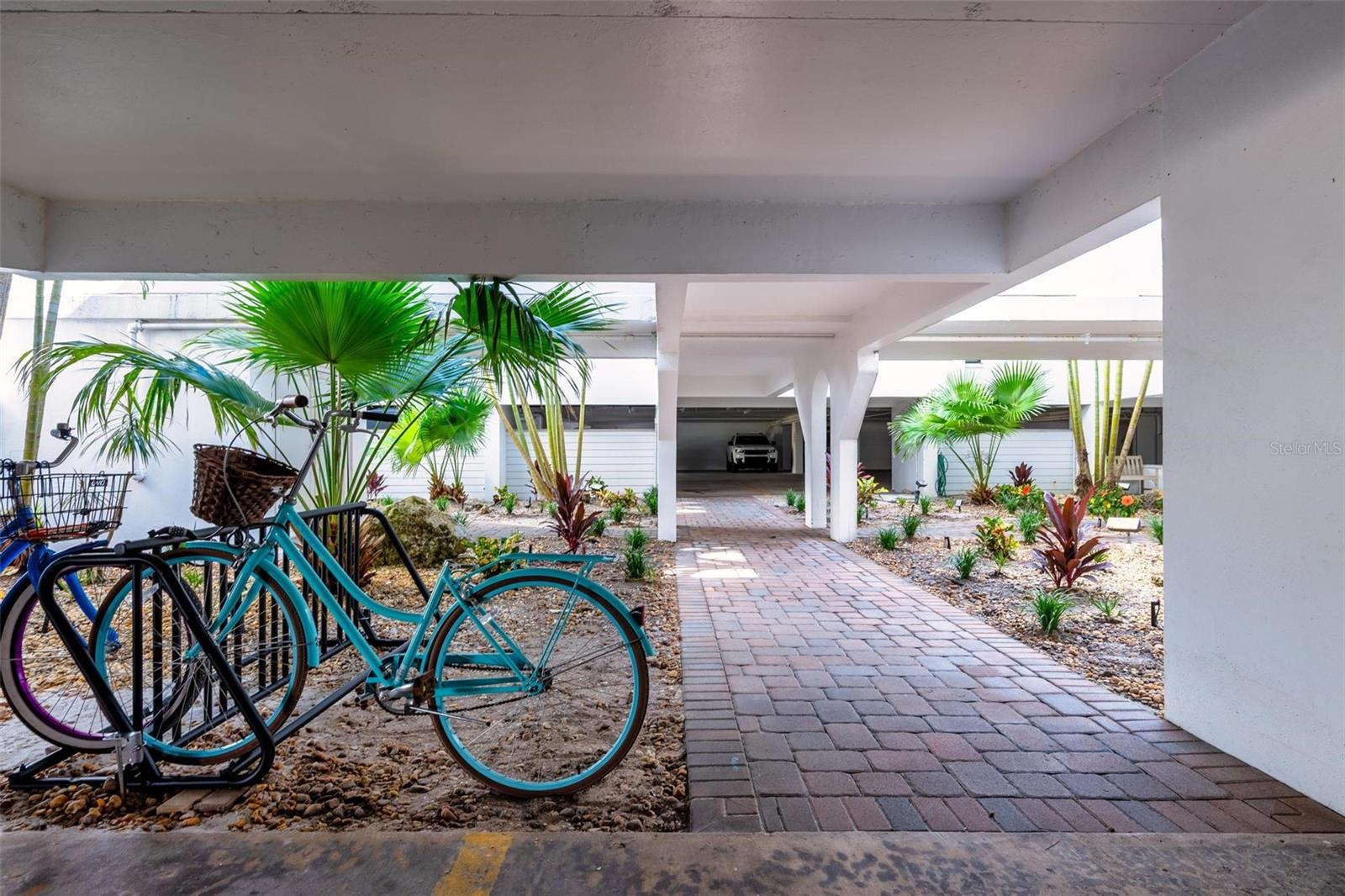 Image 62 of 69 For 1007 Gulf Drive N 208