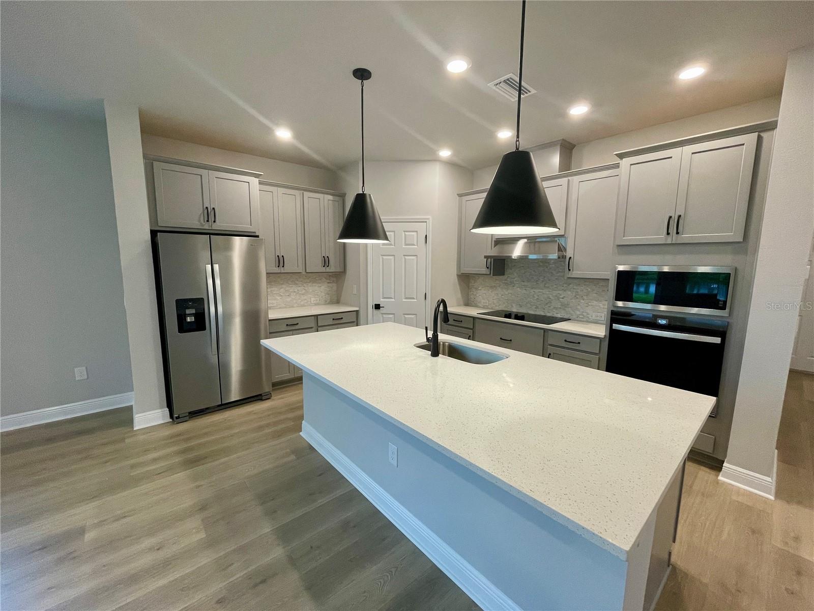Image 11 of 47 For 11848 Catawba Cove