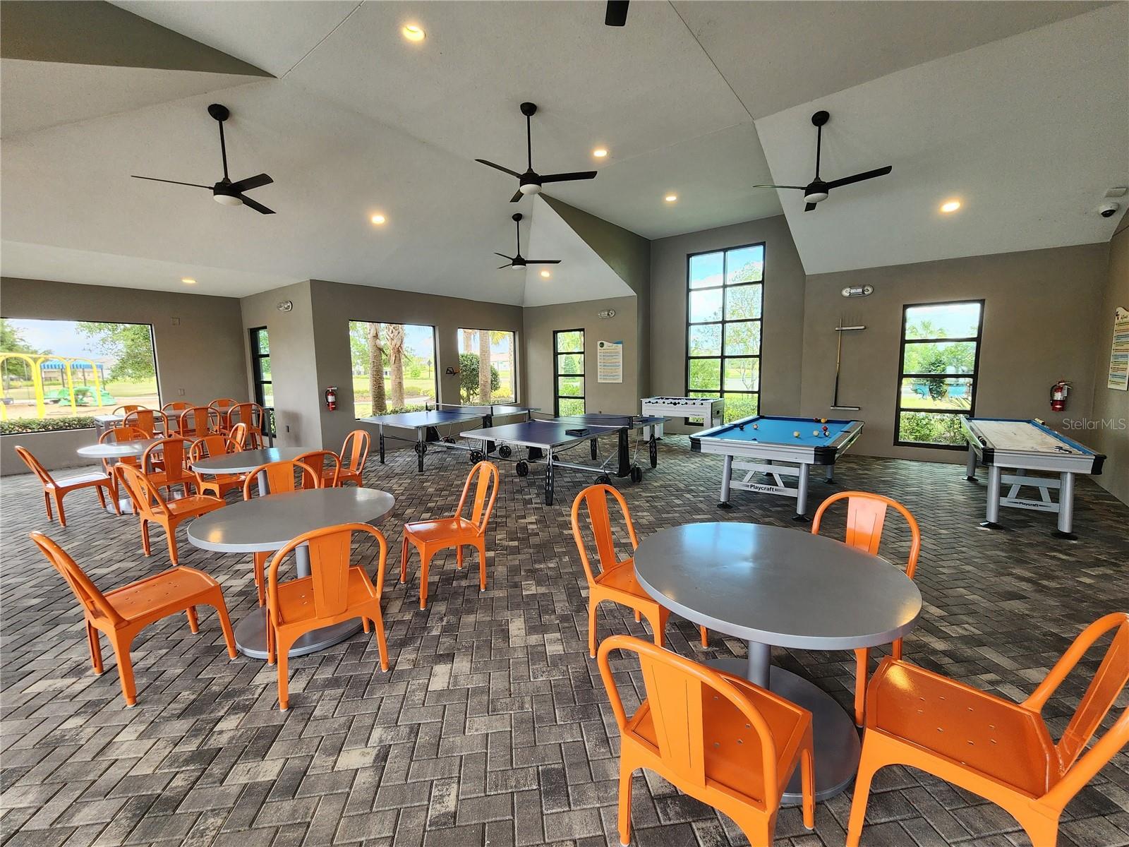 Image 3 of 47 For 11848 Catawba Cove