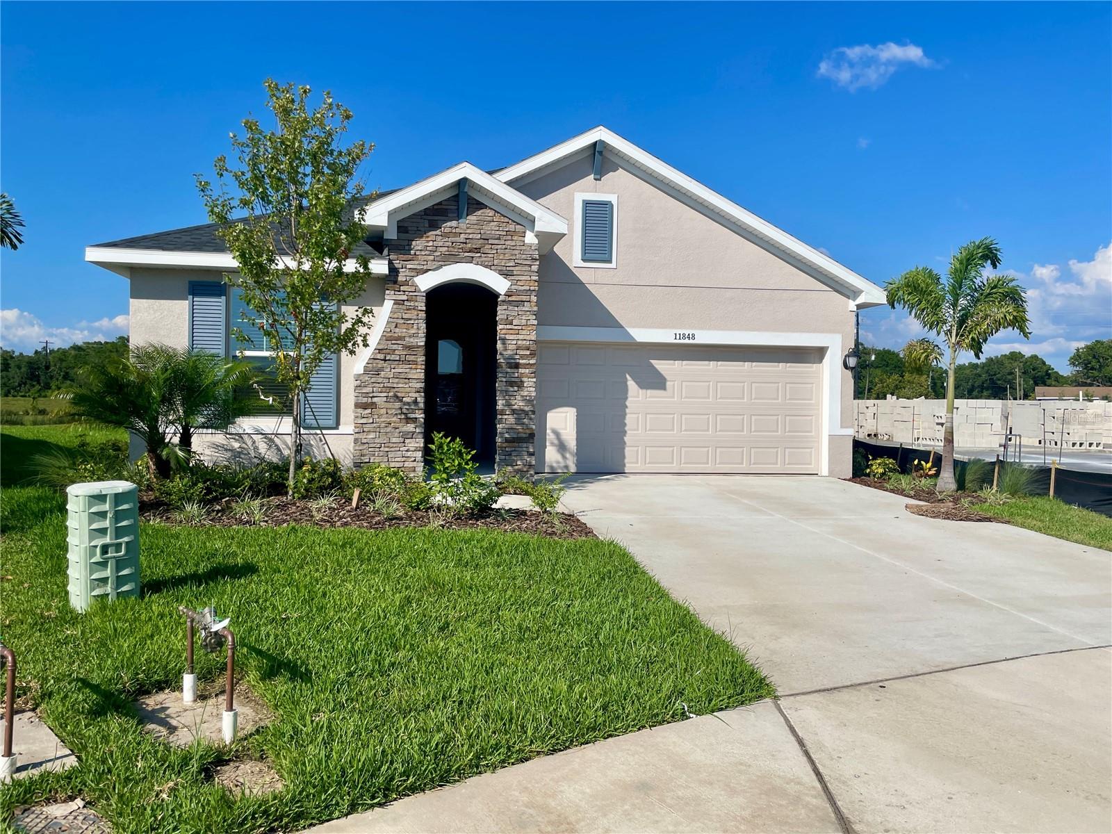Image 38 of 47 For 11848 Catawba Cove