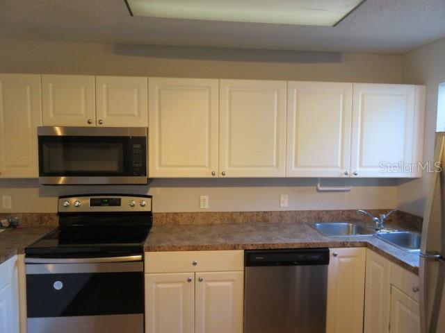 Image 2 of 18 For 6033 34th Street W 111