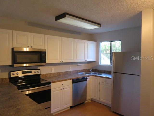 Image 3 of 18 For 6033 34th Street W 111