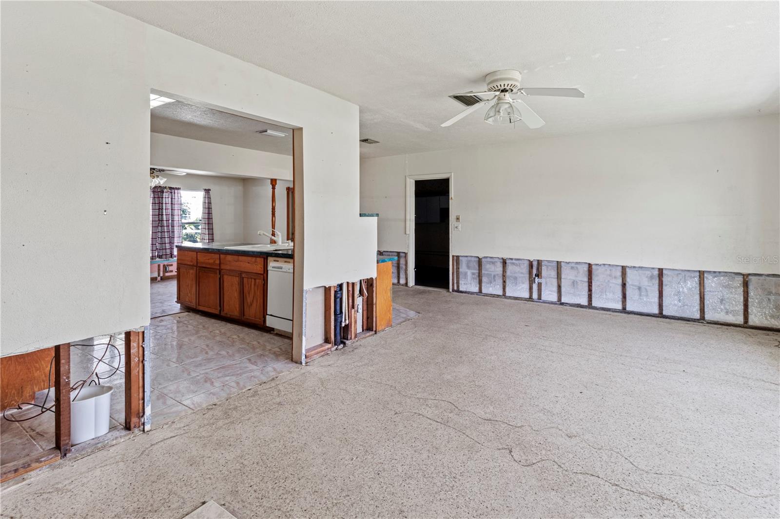 Image 11 of 54 For 344 51st Street Court W