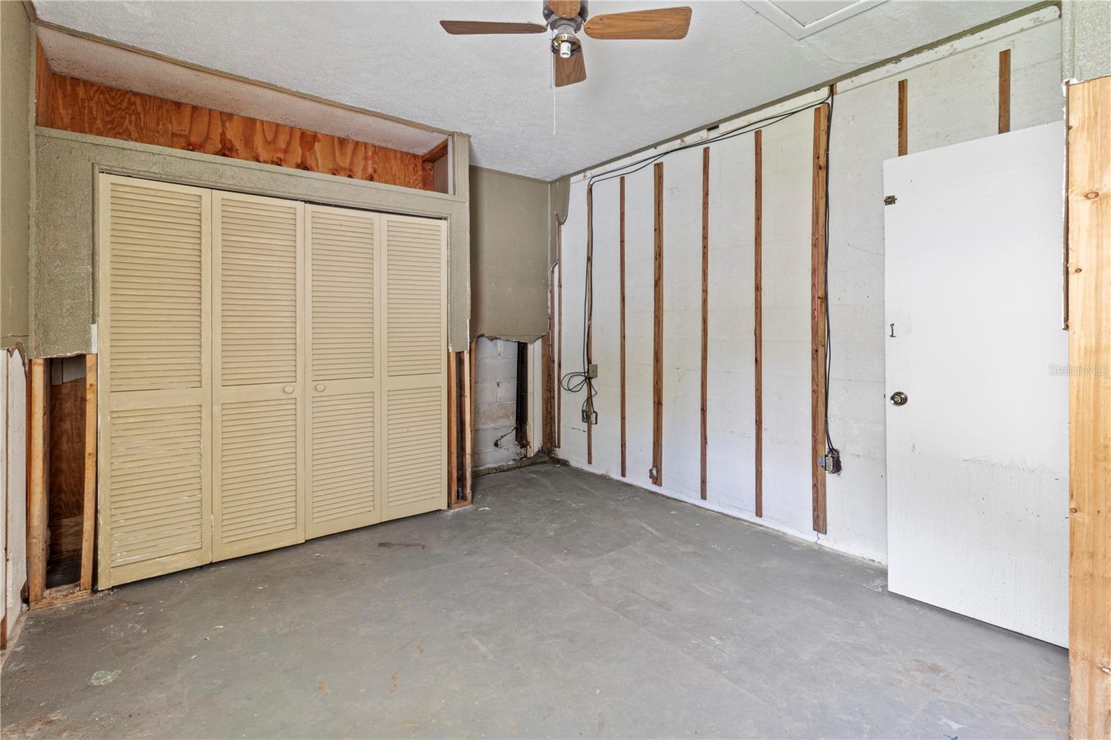 Image 17 of 54 For 344 51st Street Court W