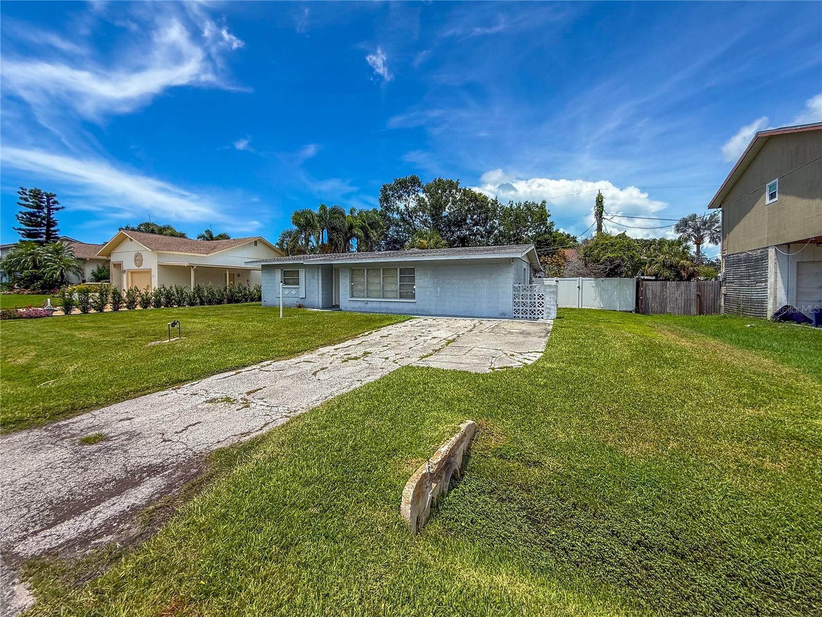 Image 20 of 54 For 344 51st Street Court W