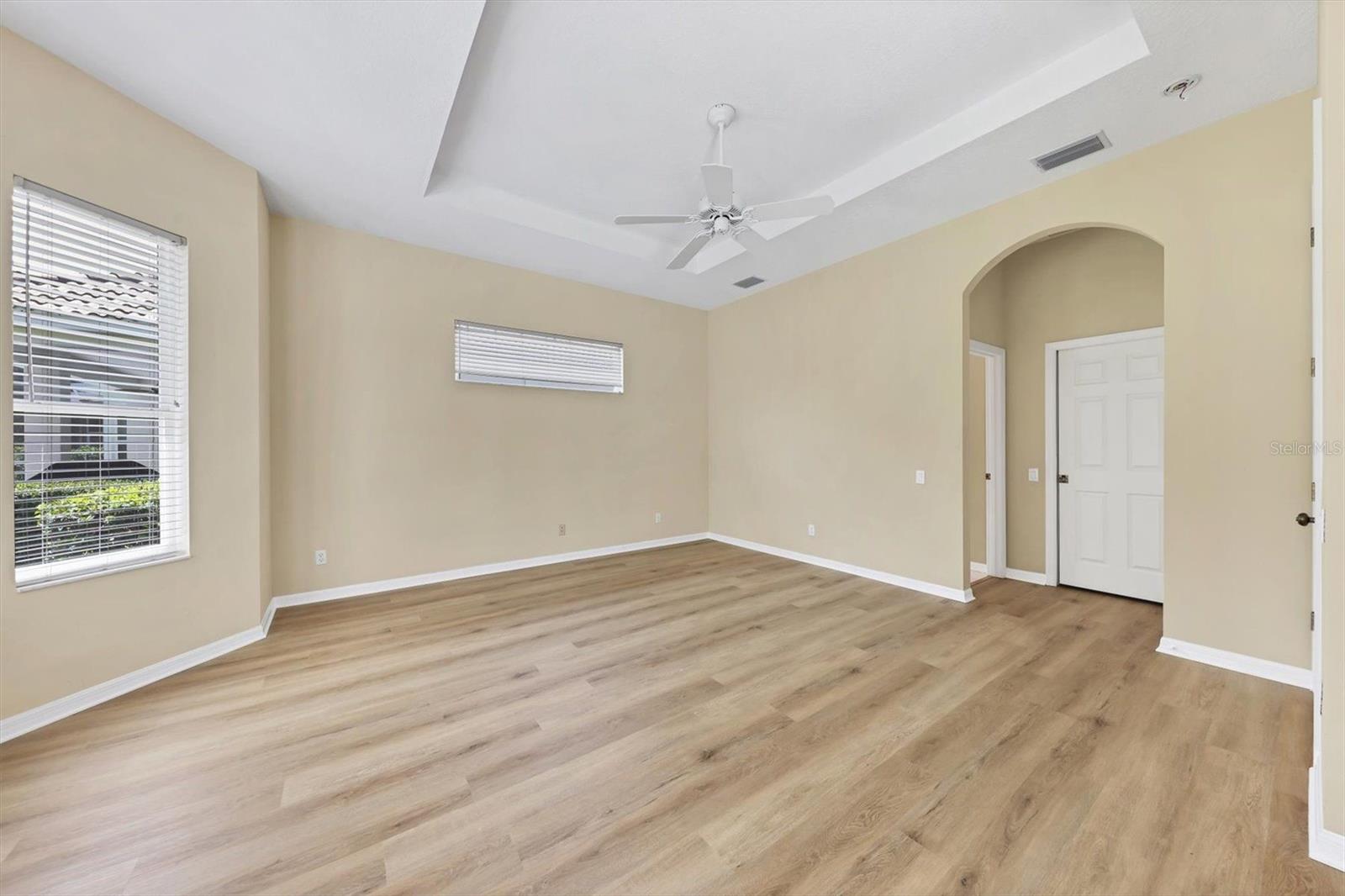 Image 13 of 55 For 6935 Lennox Place